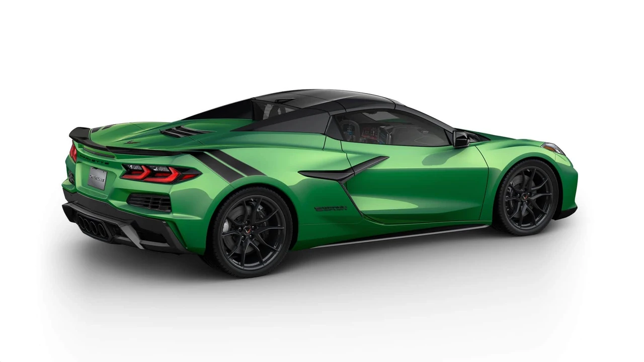 2027 Chevrolet Corvette C8 Grand Sport - Image 5 of 12