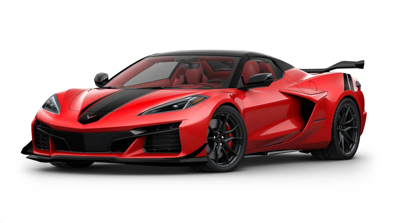 2027 Chevrolet Corvette C8 Grand Sport - Image 25 of 31