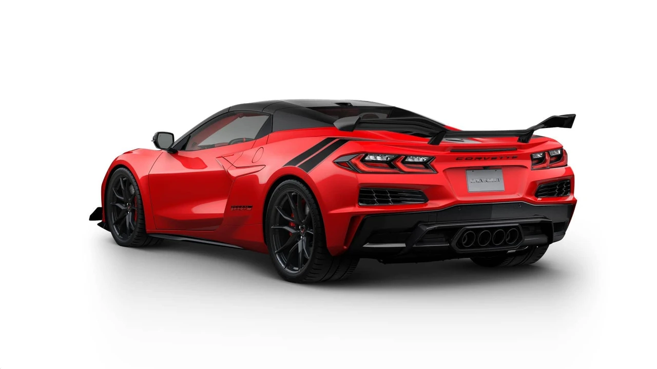 2027 Chevrolet Corvette C8 Grand Sport - Image 27 of 31