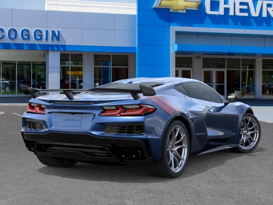 2027 Chevrolet Corvette C8 Grand Sport - Image 4 of 24