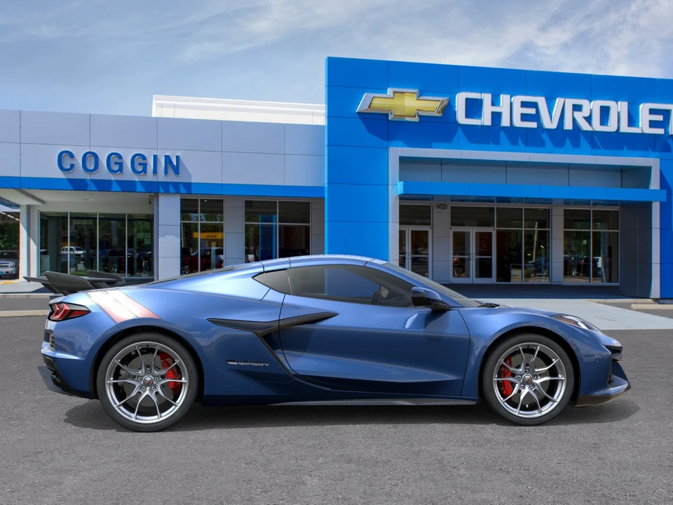2027 Chevrolet Corvette C8 Grand Sport - Image 5 of 24