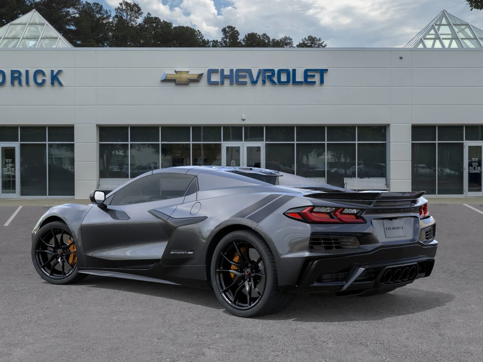 2027 Chevrolet Corvette C8 Grand Sport - Image 3 of 31