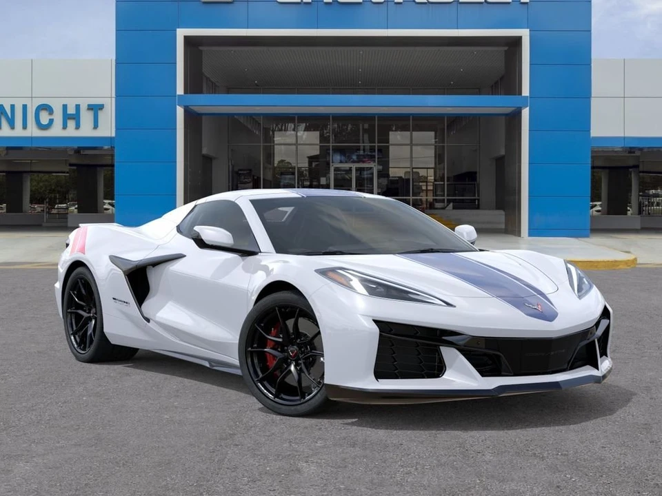 2027 Chevrolet Corvette C8 Grand Sport - Image 7 of 31
