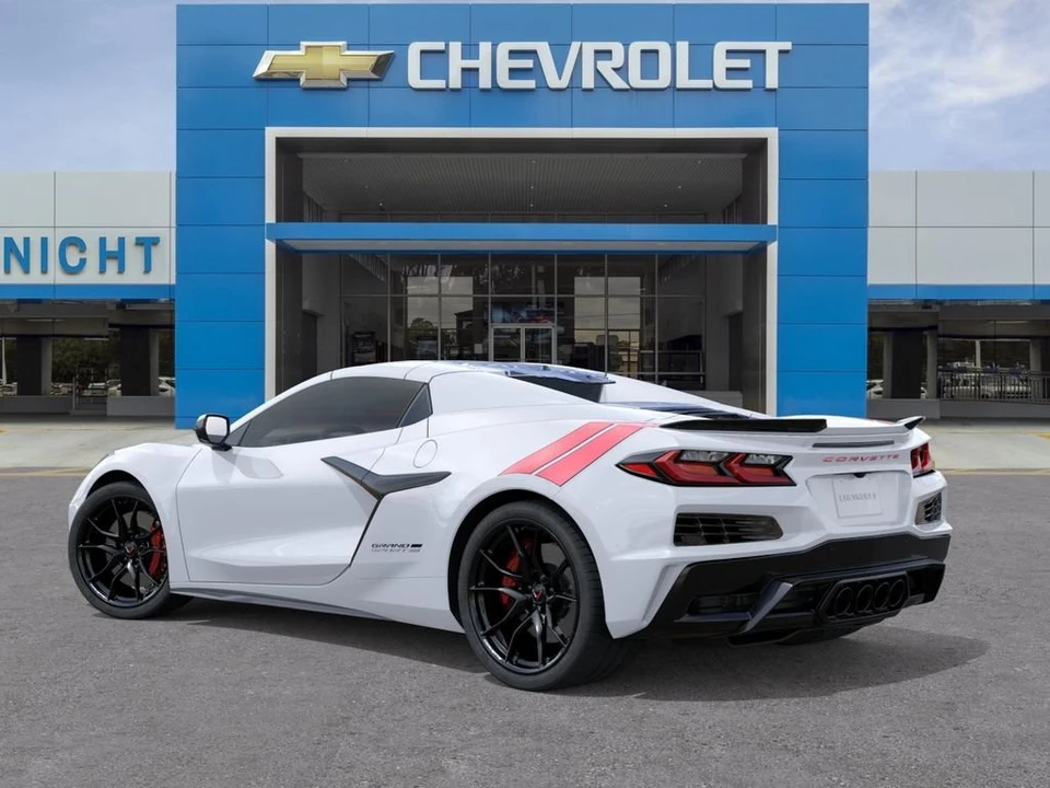 2027 Chevrolet Corvette C8 Grand Sport - Image 3 of 31