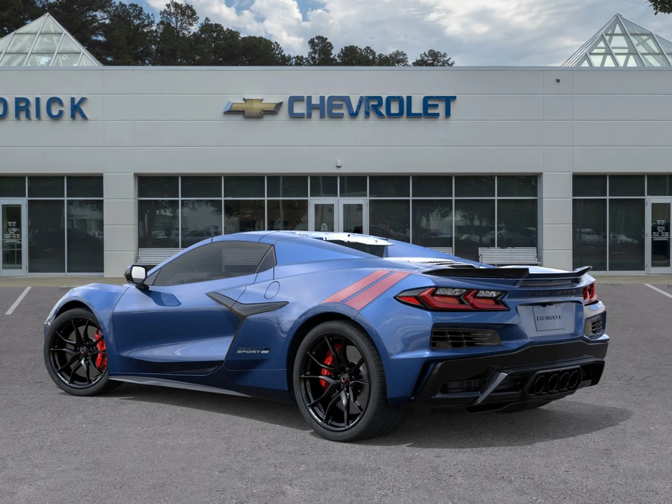 2027 Chevrolet Corvette C8 Grand Sport - Image 2 of 31