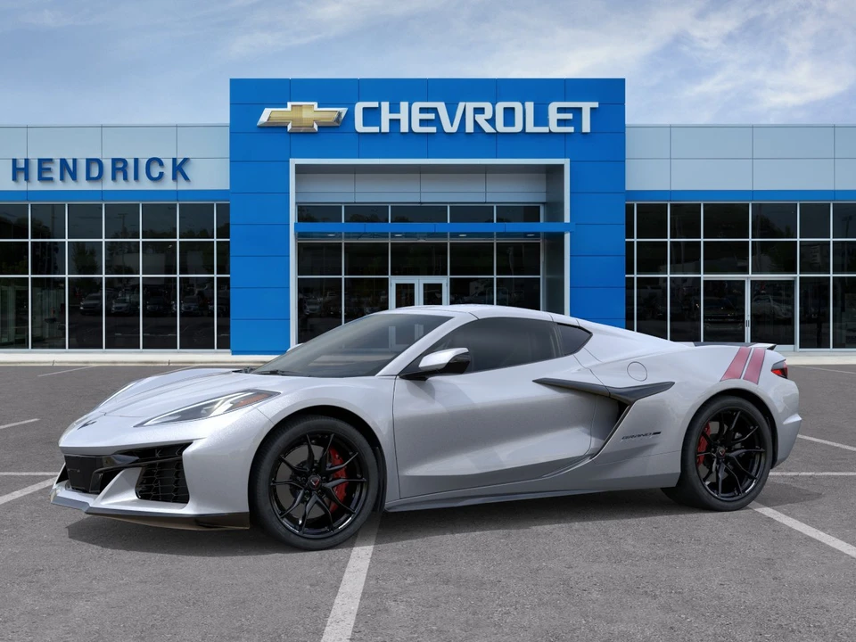 2027 Chevrolet Corvette C8 Grand Sport - Image 3 of 31