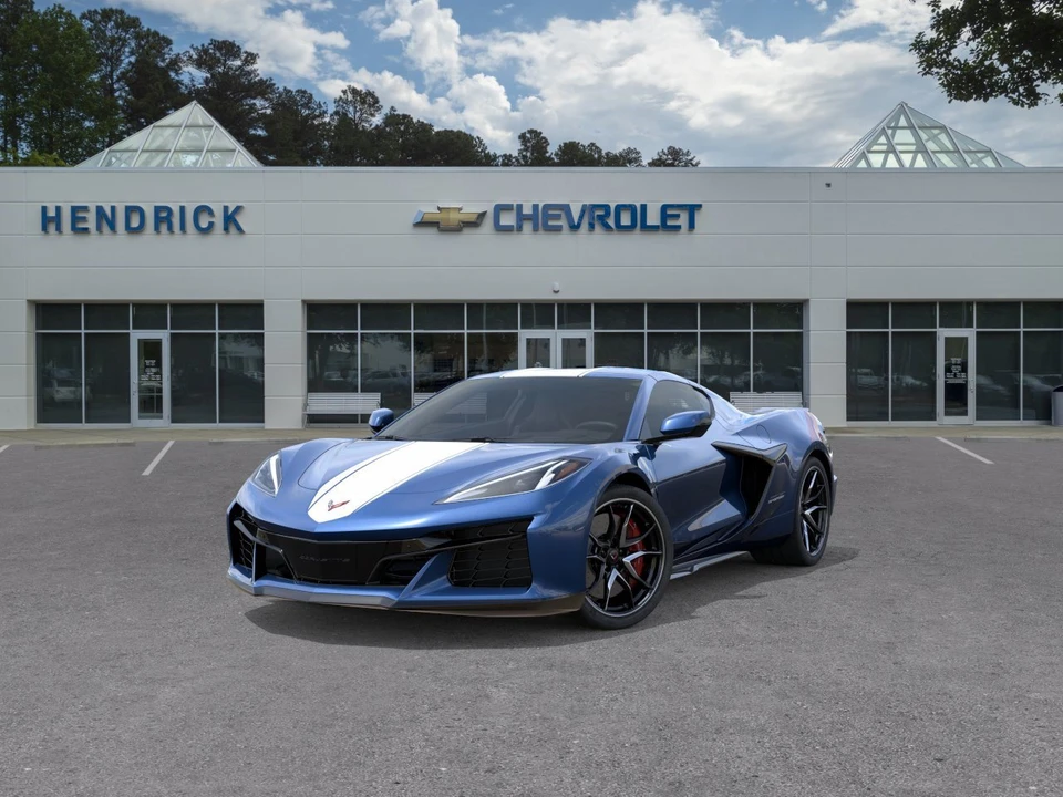 2027 Chevrolet Corvette C8 Grand Sport - Image 10 of 31