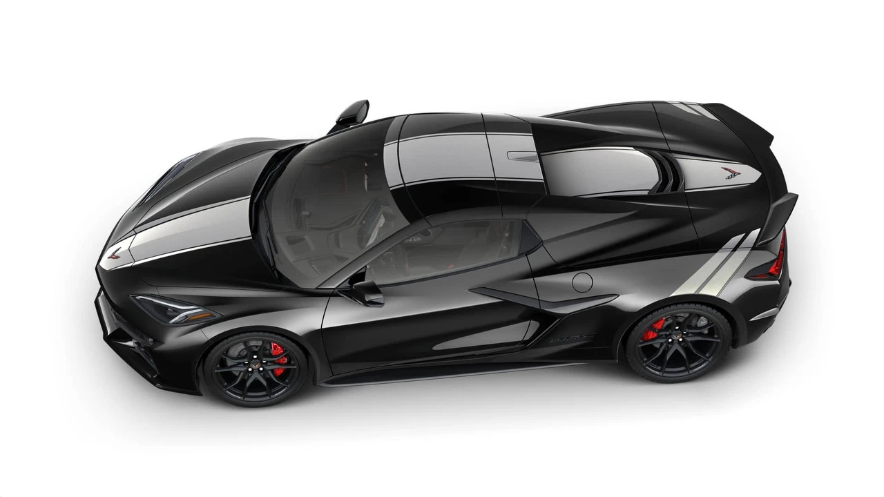 2027 Chevrolet Corvette C8 Grand Sport - Image 7 of 11