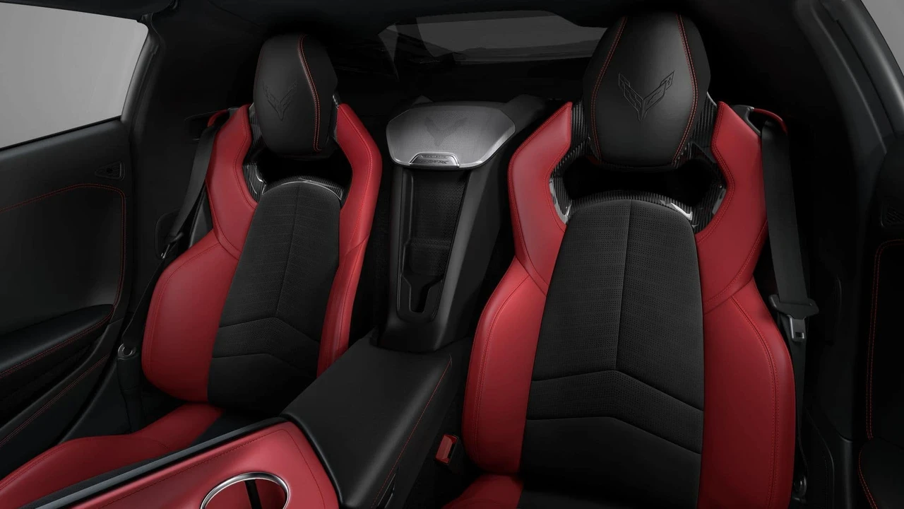 2027 Chevrolet Corvette C8 Grand Sport - Image 11 of 11