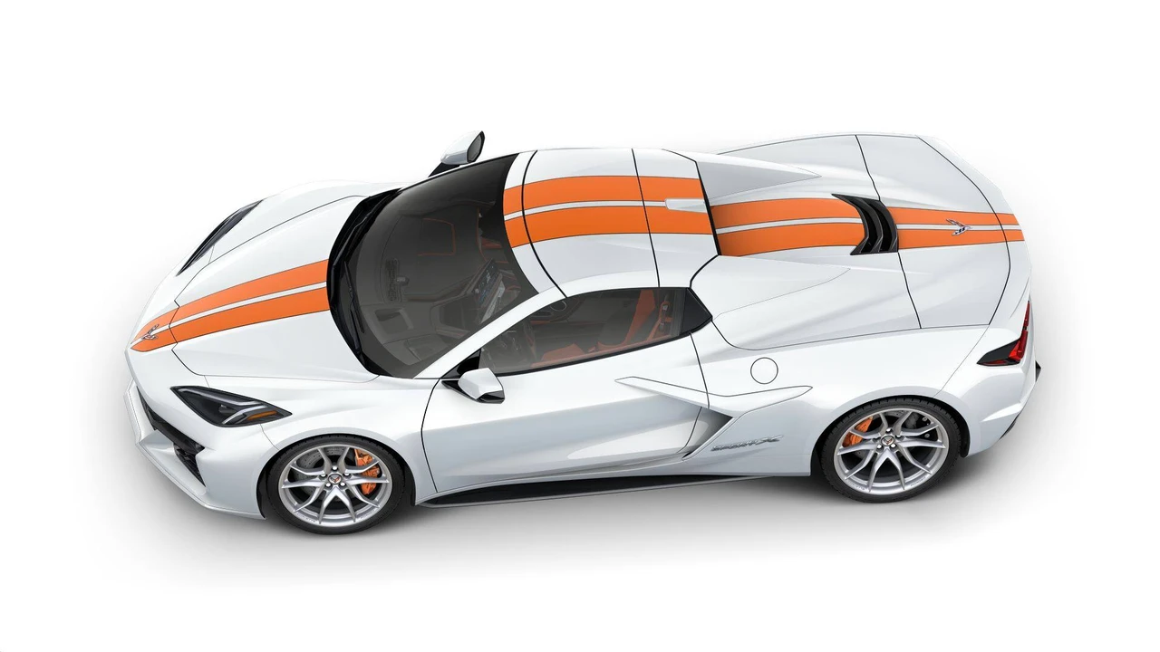 2027 Chevrolet Corvette C8 Grand Sport - Image 8 of 12