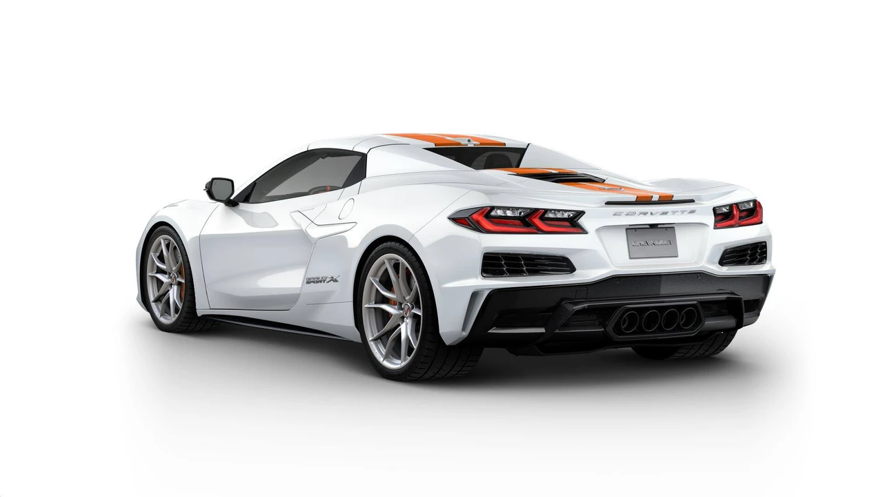 2027 Chevrolet Corvette C8 Grand Sport - Image 4 of 12