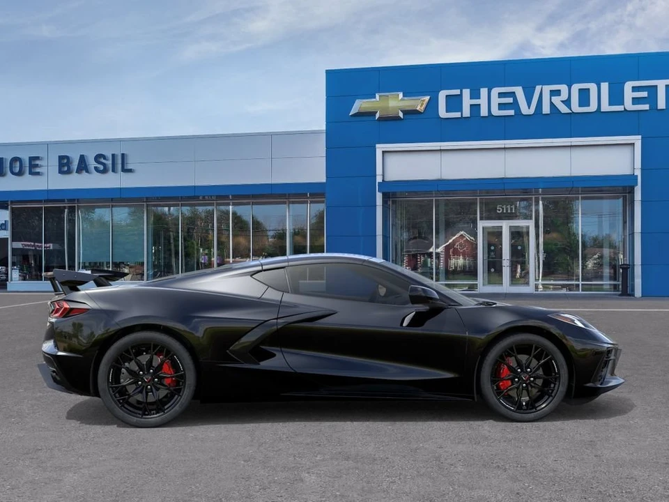 2027 Chevrolet Corvette C8 Grand Sport - Image 5 of 31