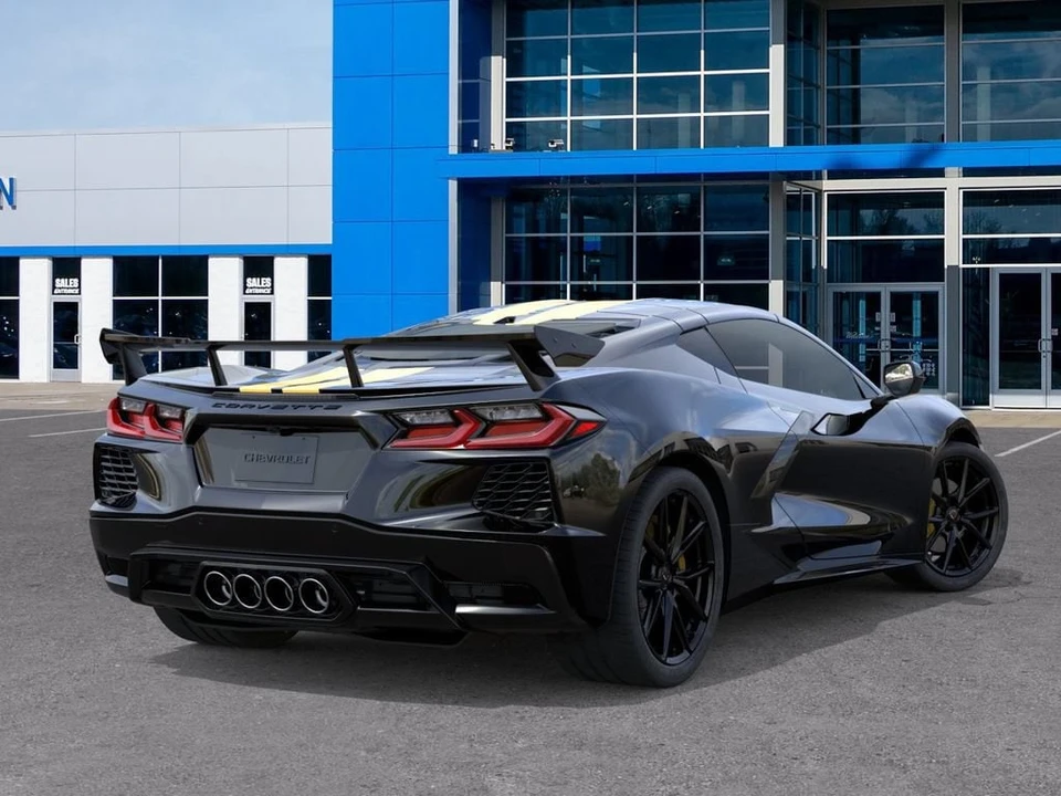 2027 Chevrolet Corvette C8 Grand Sport - Image 4 of 26