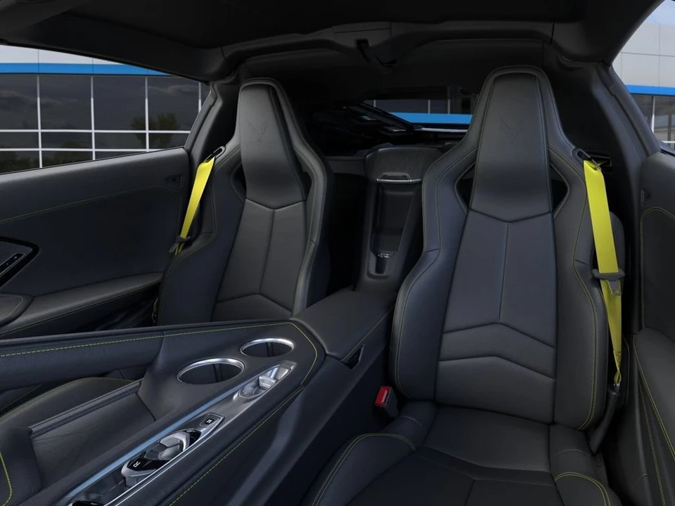 2027 Chevrolet Corvette C8 Grand Sport - Image 17 of 31