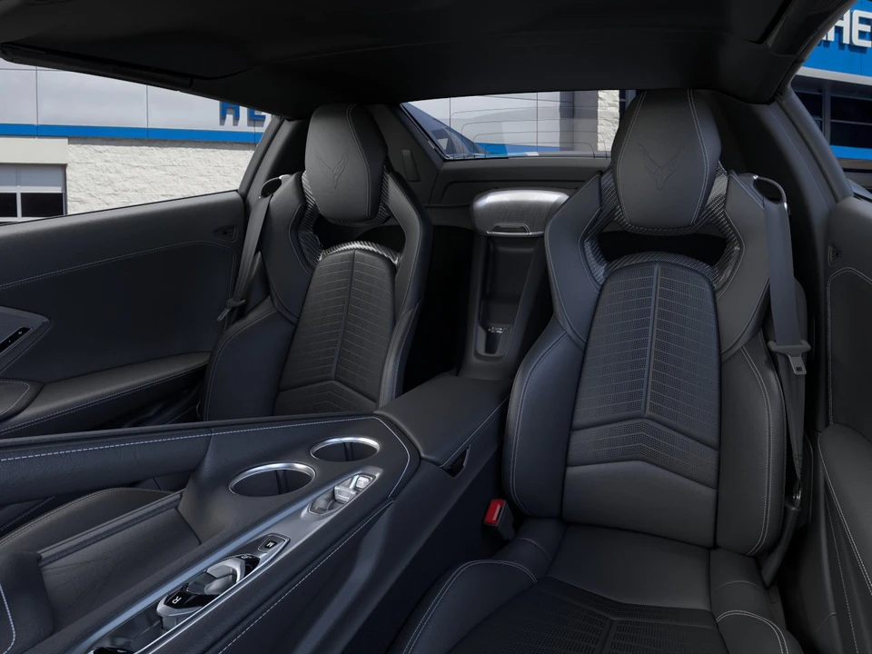 2027 Chevrolet Corvette C8 Grand Sport - Image 18 of 31