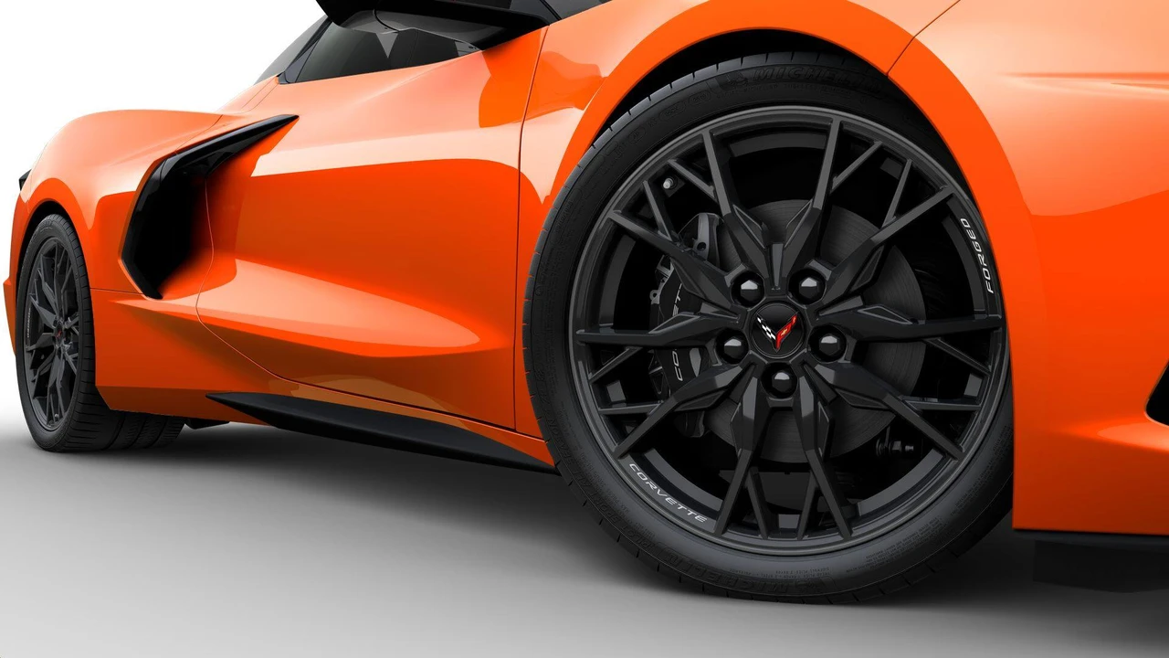 2027 Chevrolet Corvette C8 Grand Sport - Image 30 of 31
