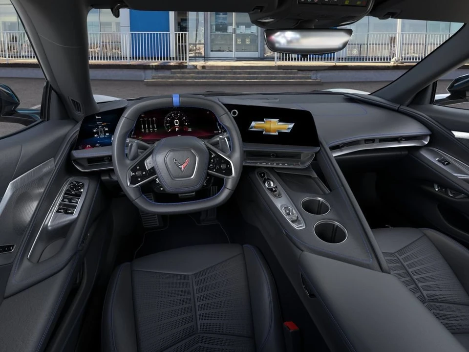 2027 Chevrolet Corvette C8 - Image 15 of 31