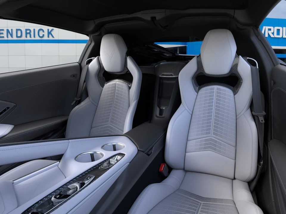 2027 Chevrolet Corvette C8 Grand Sport - Image 18 of 31