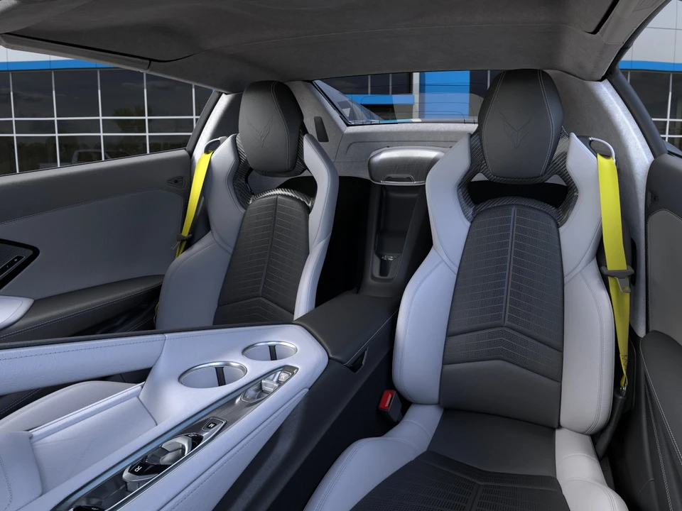 2027 Chevrolet Corvette C8 - Image 16 of 31