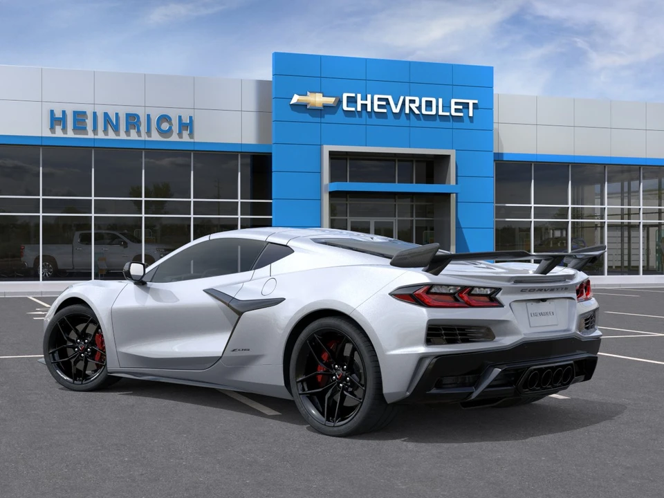 2027 Chevrolet Corvette C8 Grand Sport - Image 3 of 31
