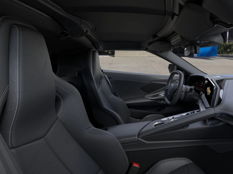 2027 Chevrolet Corvette C8 Z06 - Image 17 of 31