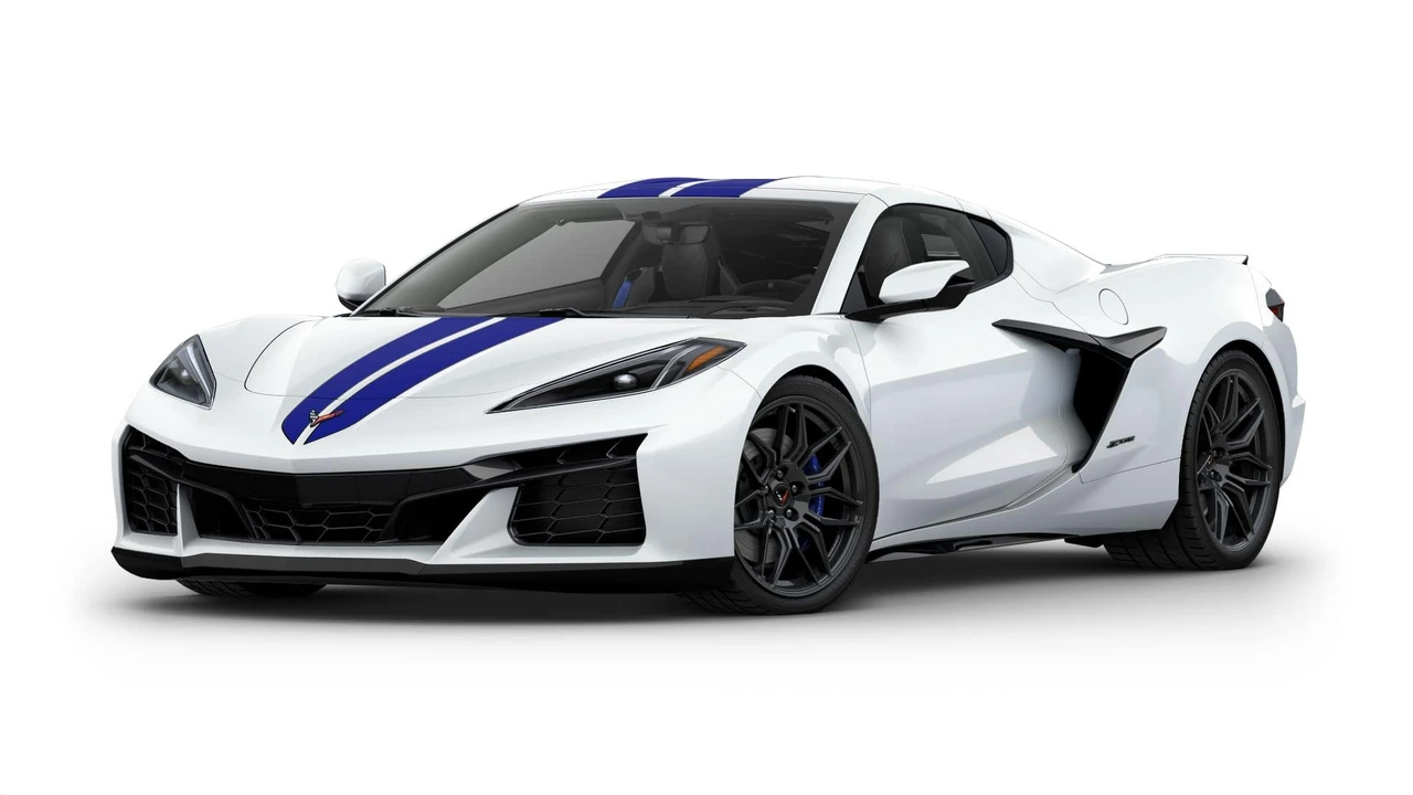 2027 Chevrolet Corvette C8 Z06 - Image 2 of 12