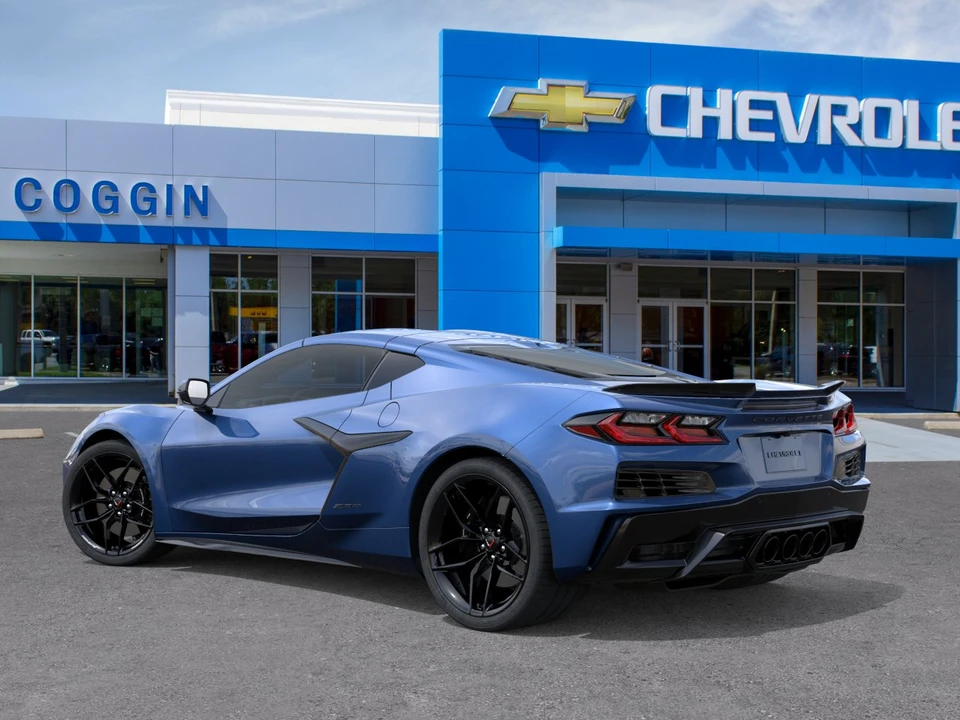 2027 Chevrolet Corvette C8 Z06 - Image 3 of 24