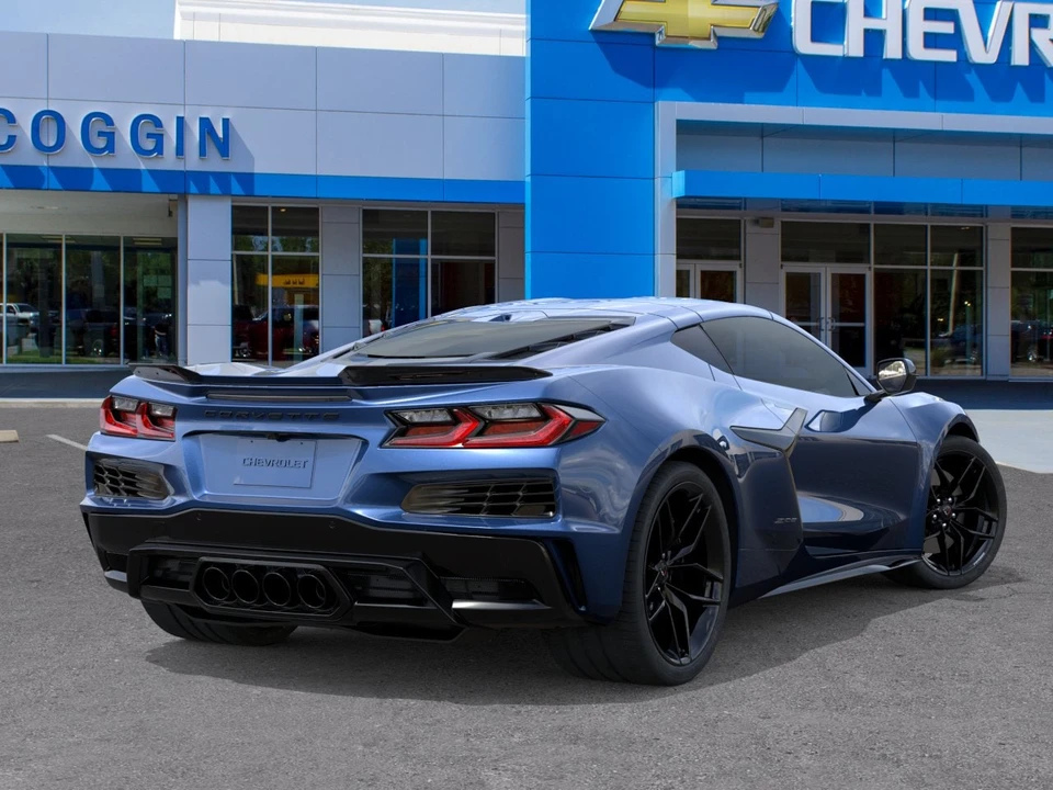 2027 Chevrolet Corvette C8 Z06 - Image 4 of 24