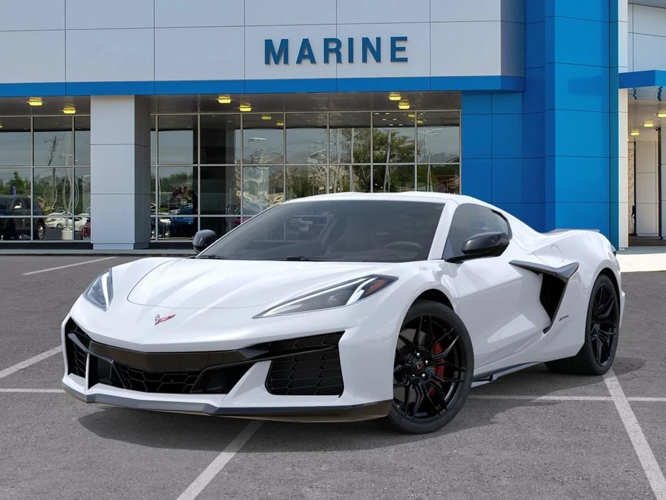 2027 Chevrolet Corvette C8 Z06 - Image 6 of 31