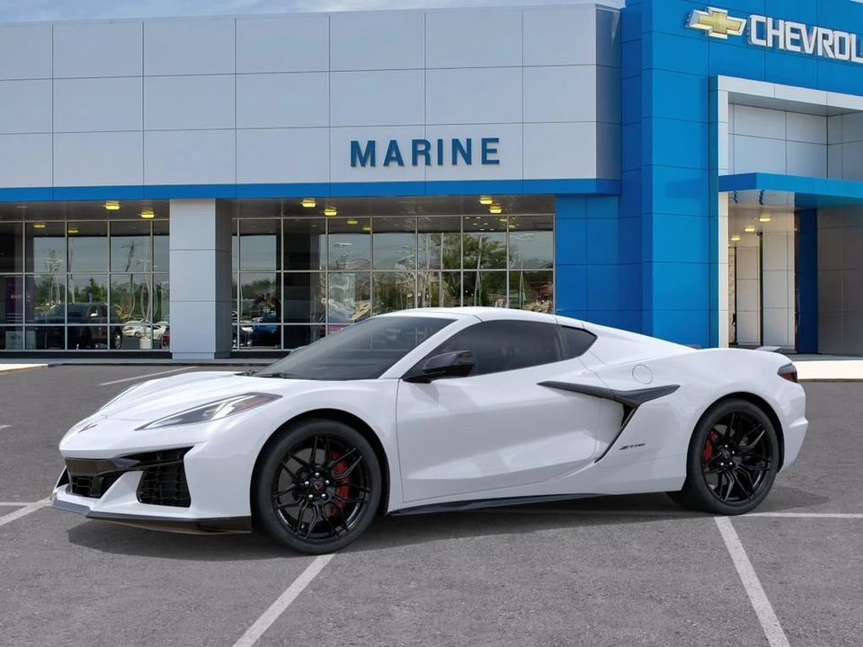 2027 Chevrolet Corvette C8 Z06 - Image 2 of 31