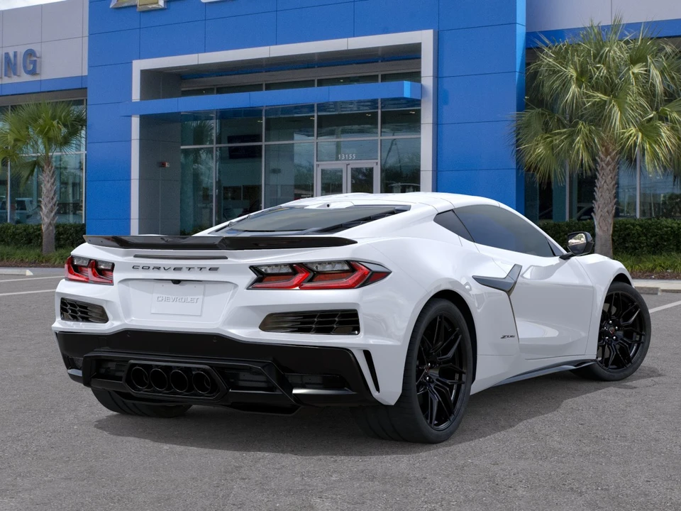 2027 Chevrolet Corvette C8 Z06 - Image 4 of 24