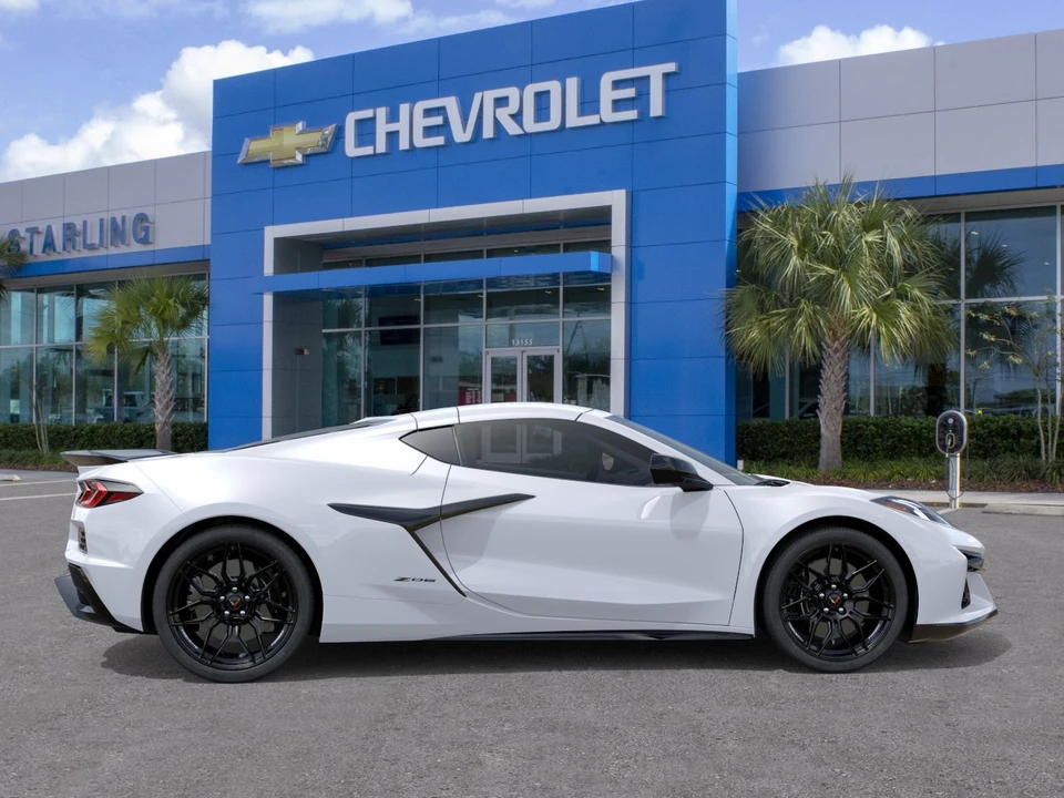 2027 Chevrolet Corvette C8 Z06 - Image 5 of 24