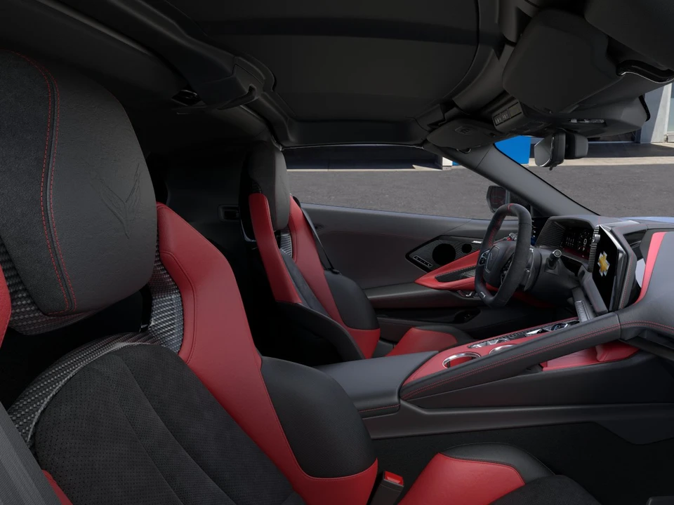 2027 Chevrolet Corvette C8 Z06 - Image 17 of 31
