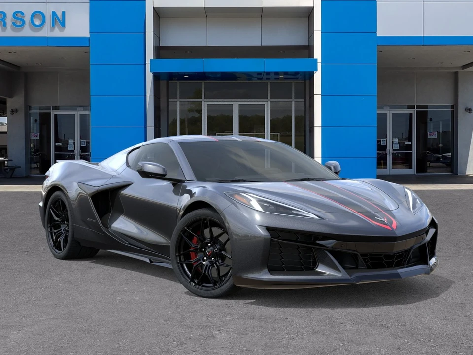 2027 Chevrolet Corvette C8 Z06 - Image 7 of 31