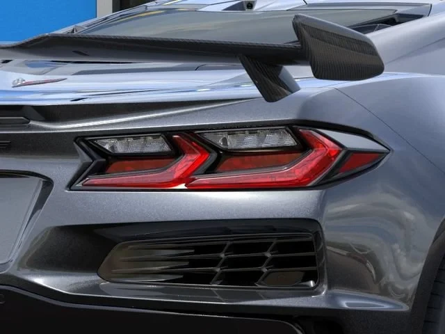 2027 Chevrolet Corvette C8 Z06 - Image 11 of 31