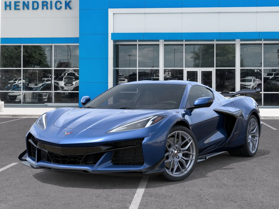 2027 Chevrolet Corvette C8 Z06 - Image 8 of 31