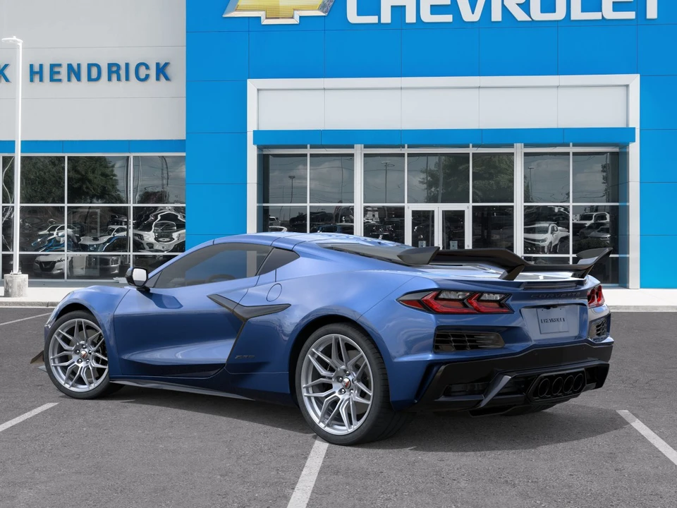 2027 Chevrolet Corvette C8 Z06 - Image 5 of 31