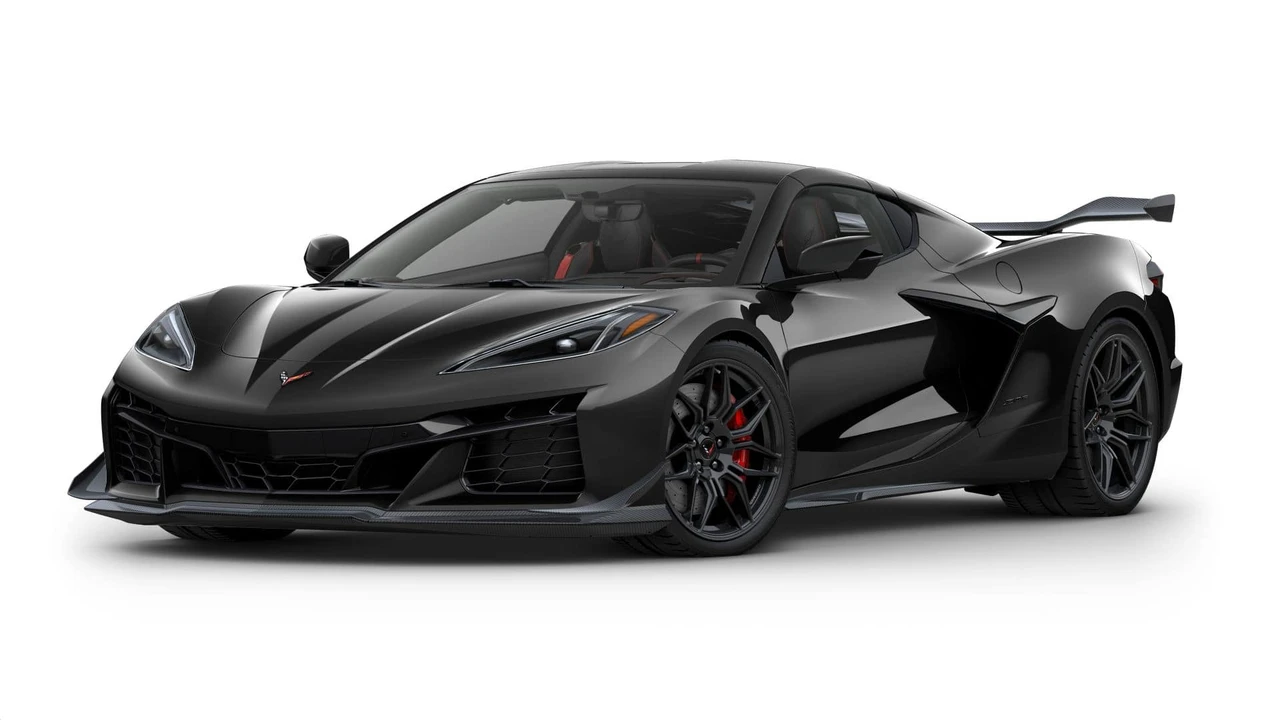 2027 Chevrolet Corvette C8 Z06 - Image 25 of 31