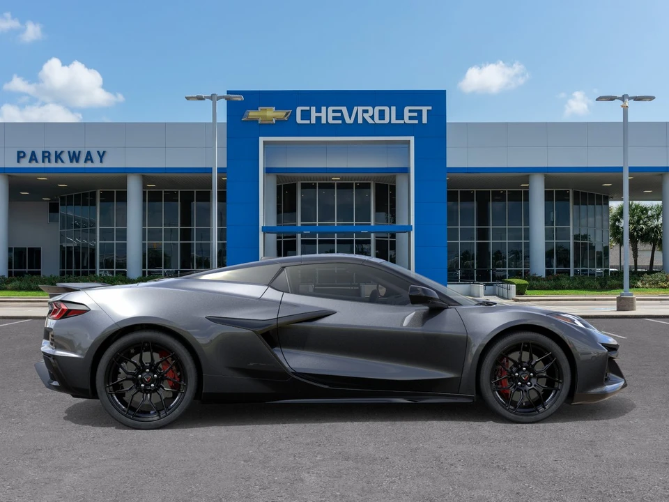 2027 Chevrolet Corvette C8 Z06 - Image 5 of 31