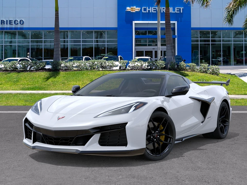 2027 Chevrolet Corvette C8 Z06 - Image 6 of 31