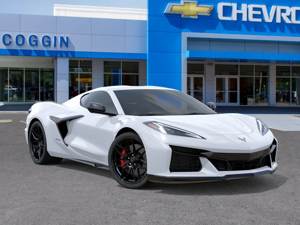 2027 Chevrolet Corvette C8 Z06 - Image 7 of 24