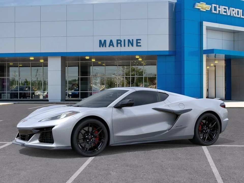 2027 Chevrolet Corvette C8 Z06 - Image 2 of 31