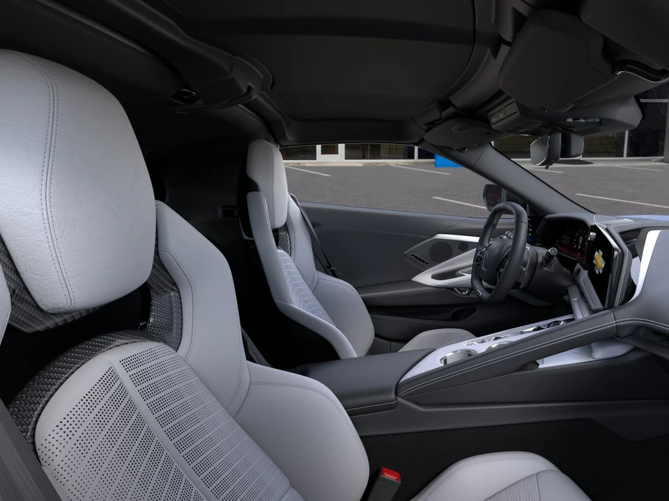 2027 Chevrolet Corvette C8 Z06 - Image 19 of 31