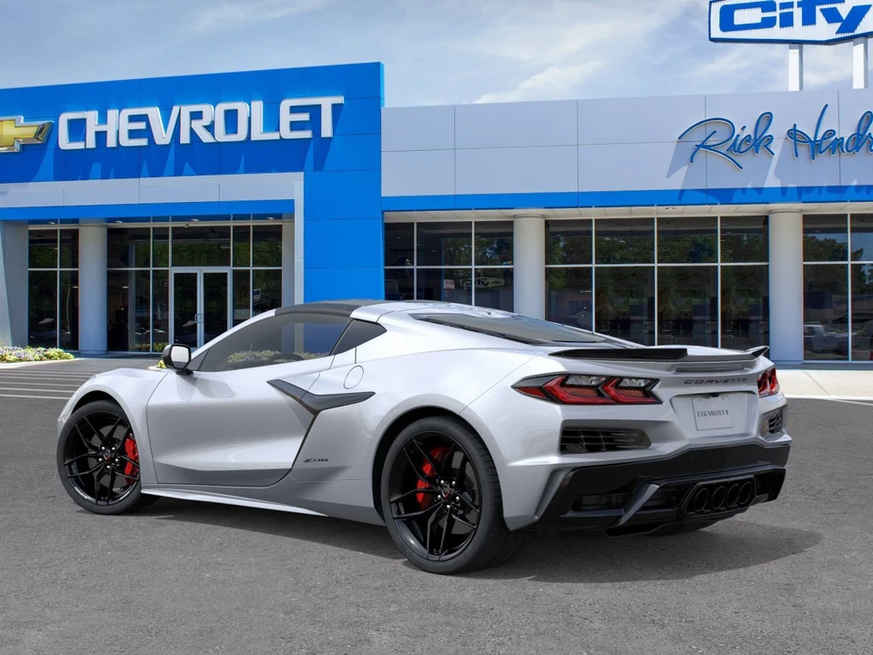 2027 Chevrolet Corvette C8 Z06 - Image 5 of 31
