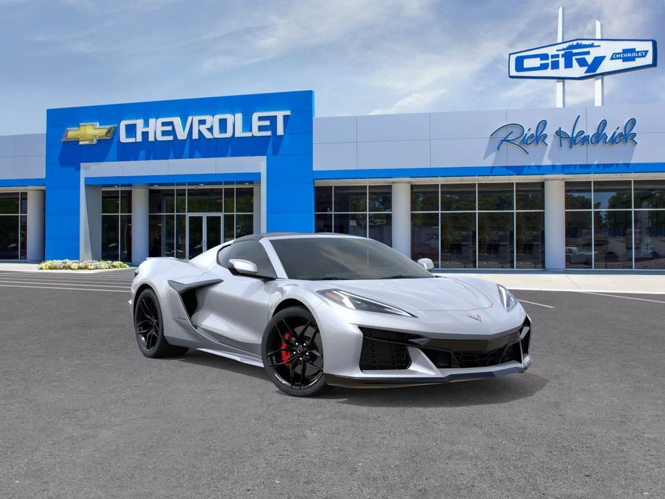 2027 Chevrolet Corvette C8 Z06 - Image 2 of 31