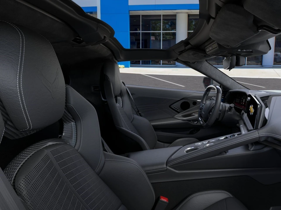 2027 Chevrolet Corvette C8 Z06 - Image 19 of 31