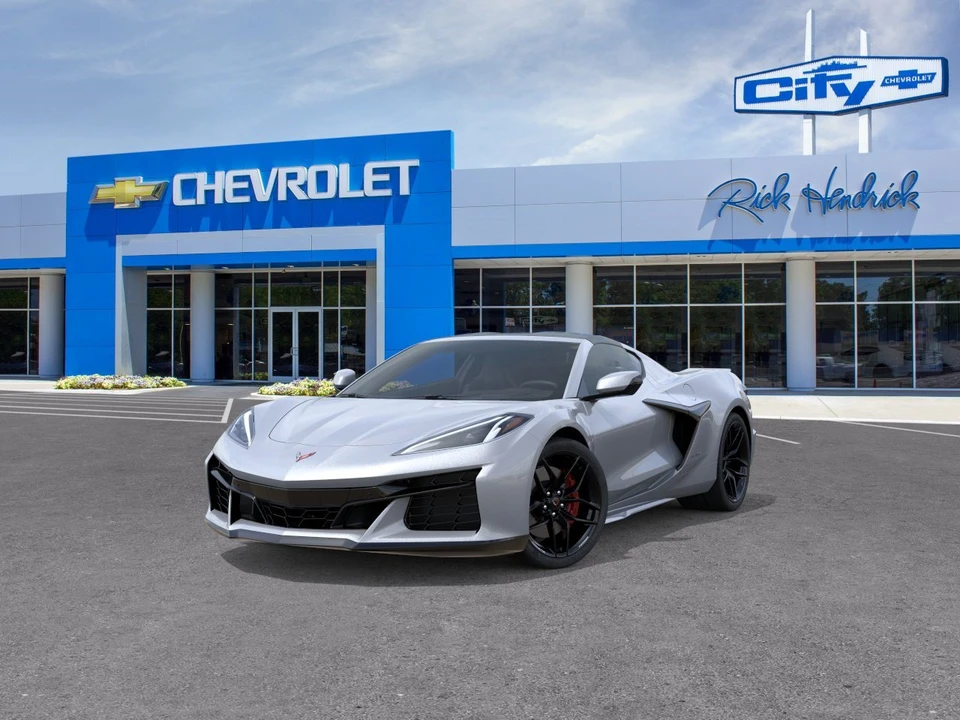 2027 Chevrolet Corvette C8 Z06 - Image 10 of 31