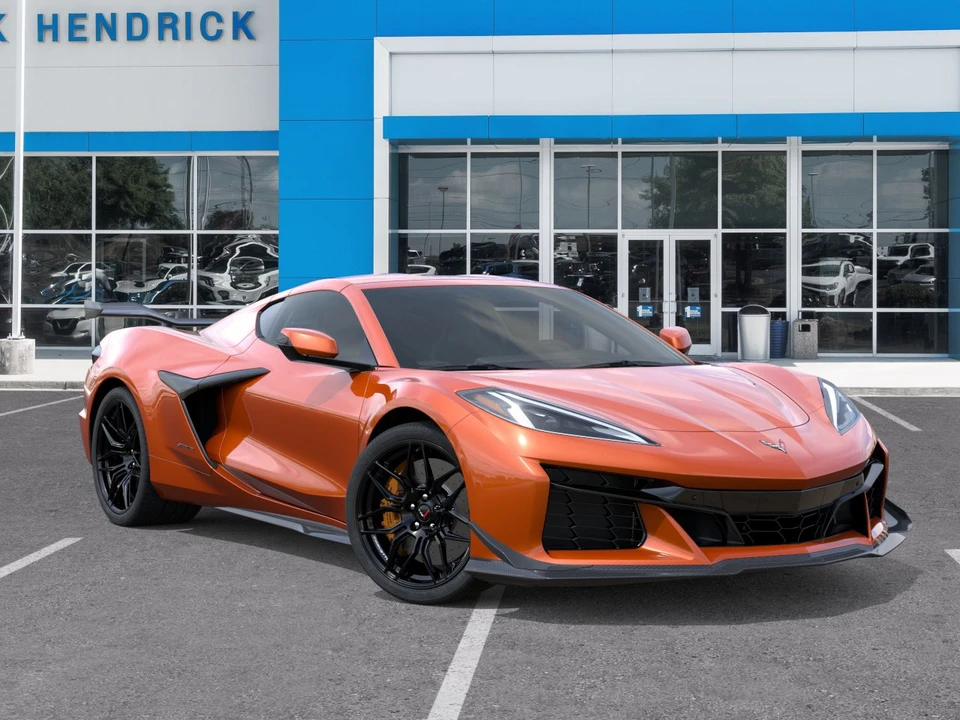 2027 Chevrolet Corvette C8 Z06 - Image 9 of 31