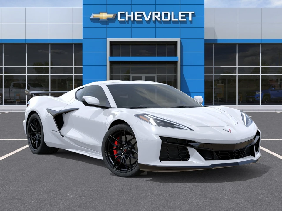 2027 Chevrolet Corvette C8 Z06 - Image 7 of 31