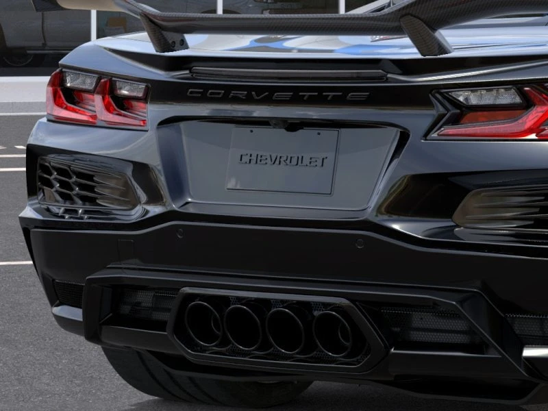 2027 Chevrolet Corvette C8 Z06 - Image 15 of 31